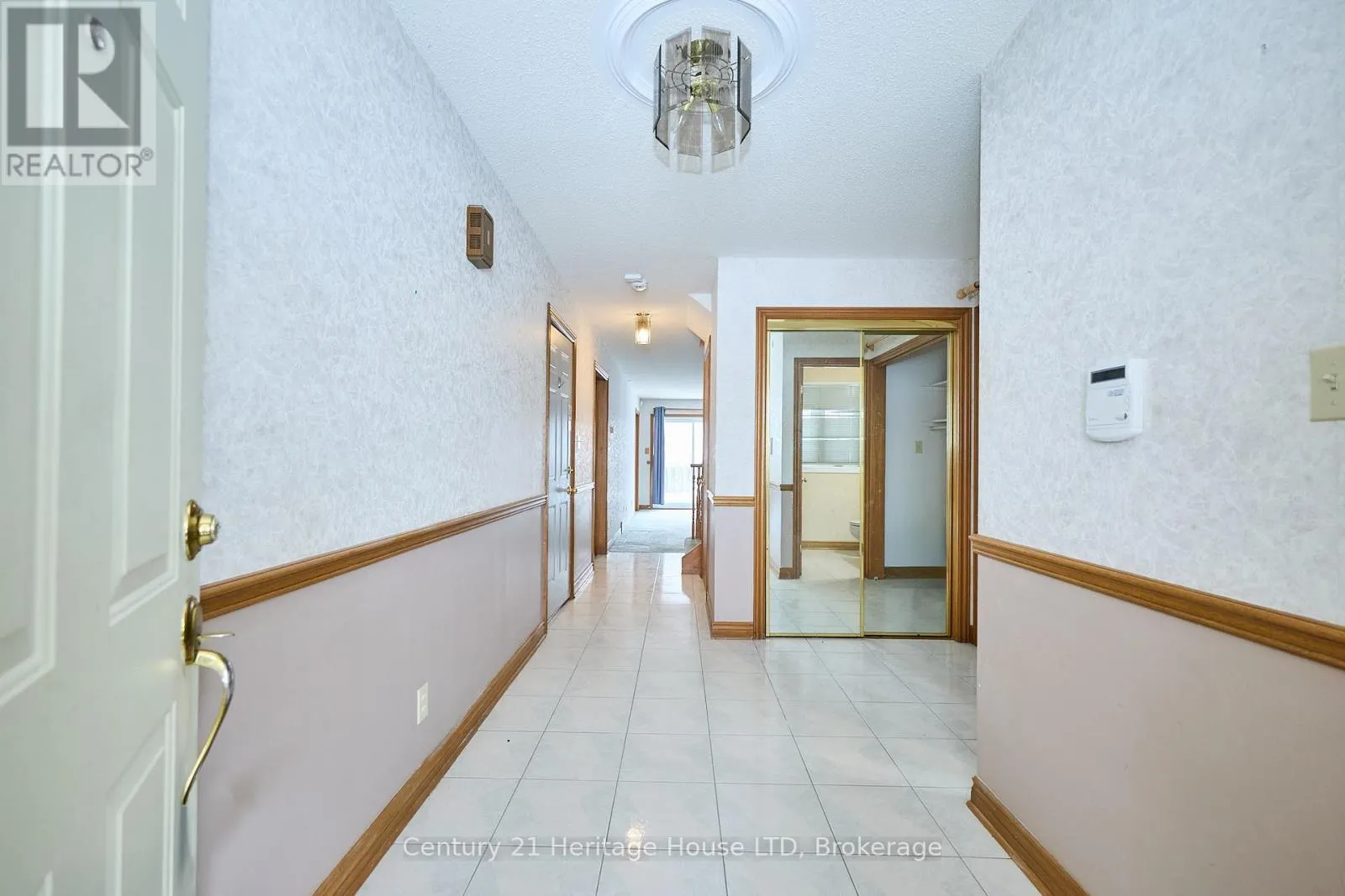20 - 2720 MEWBURN ROAD #20