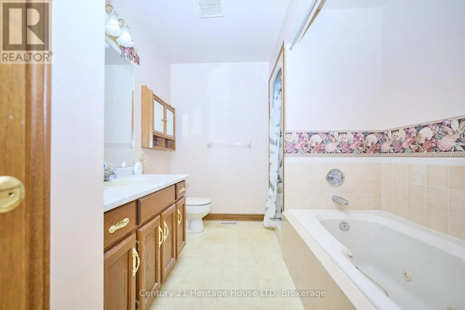 20 - 2720 MEWBURN ROAD #20