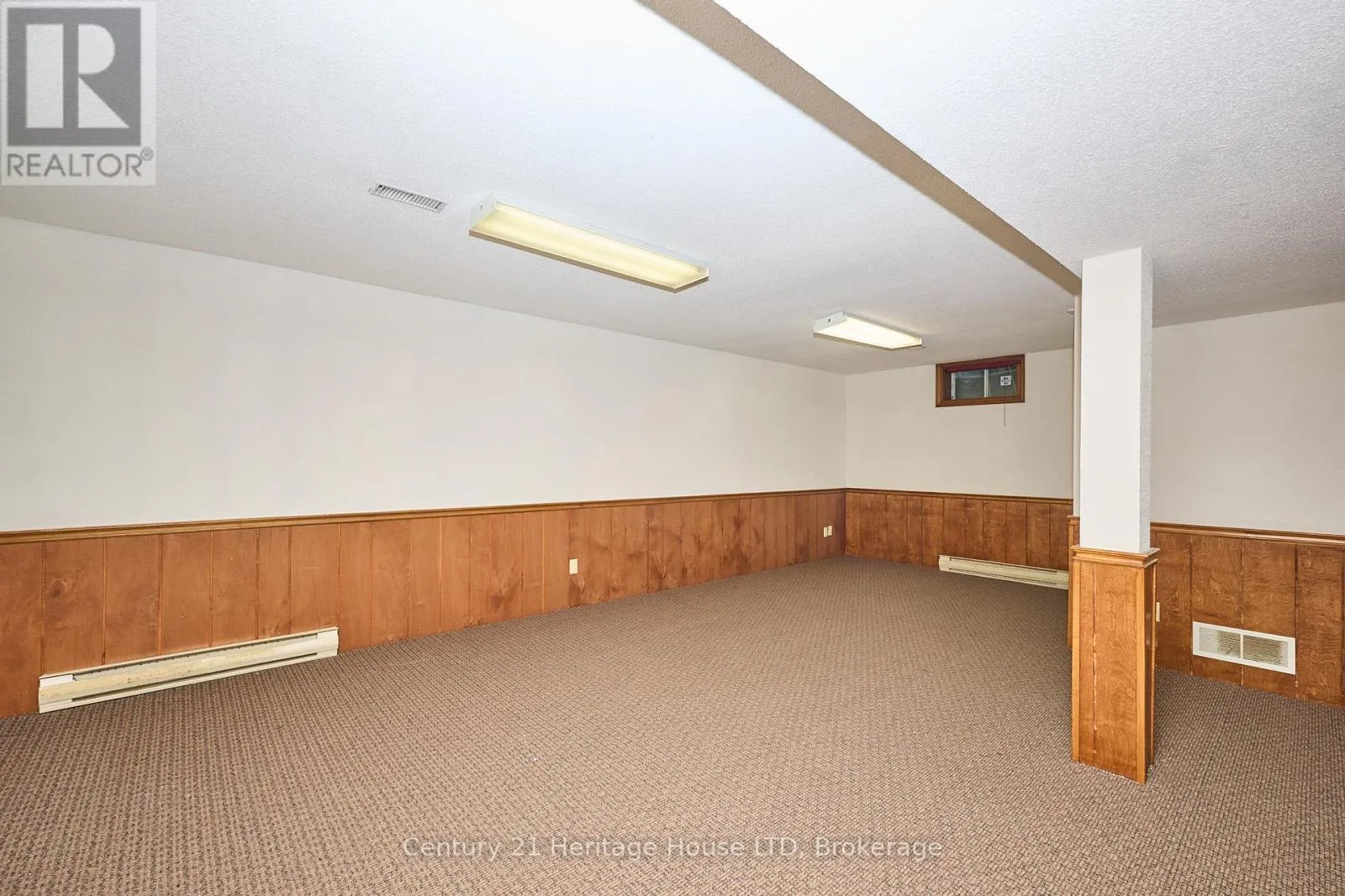 20 - 2720 MEWBURN ROAD #20