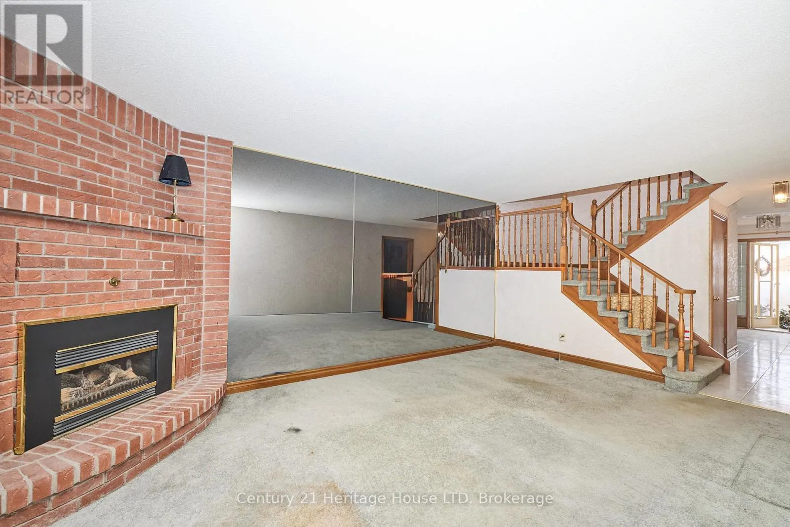 20 - 2720 MEWBURN ROAD #20