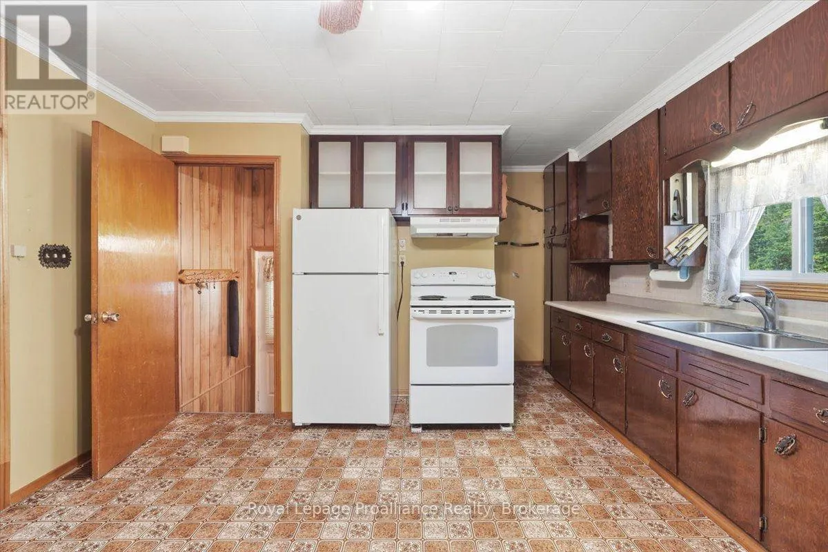 42-B HAWKINS BAY ROAD