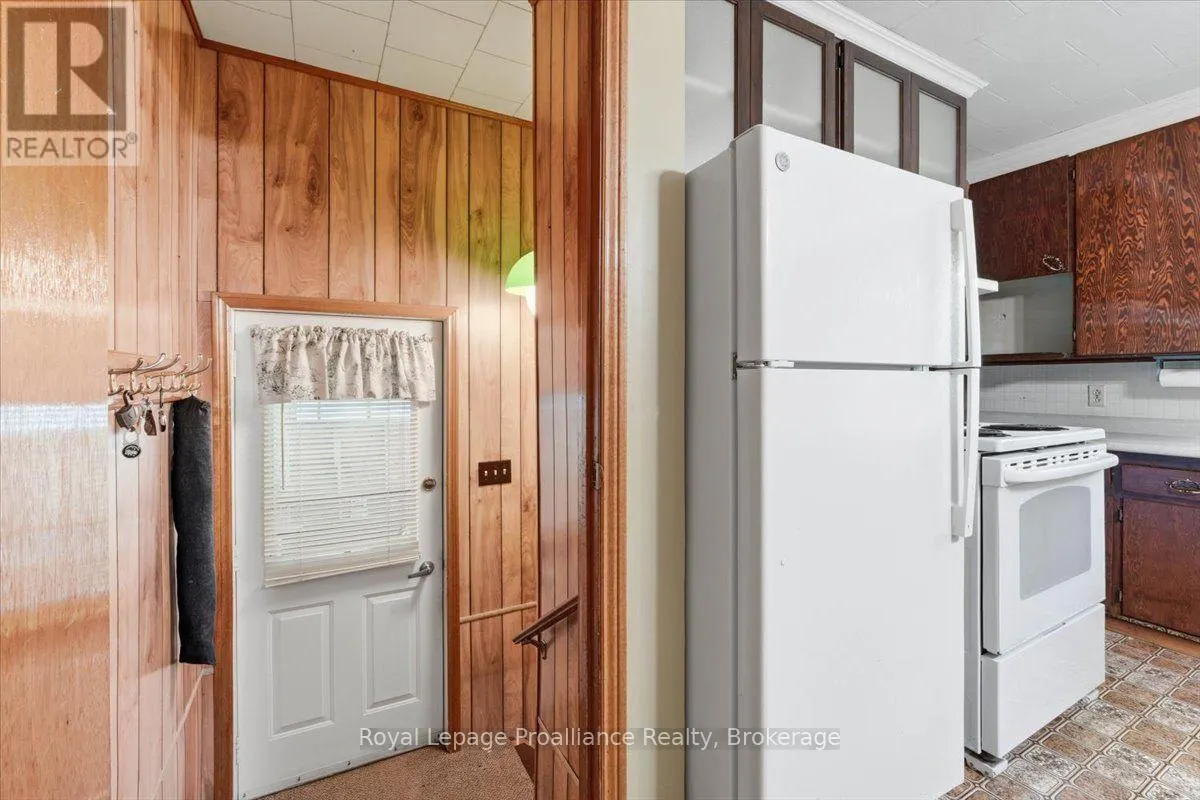 42-B HAWKINS BAY ROAD