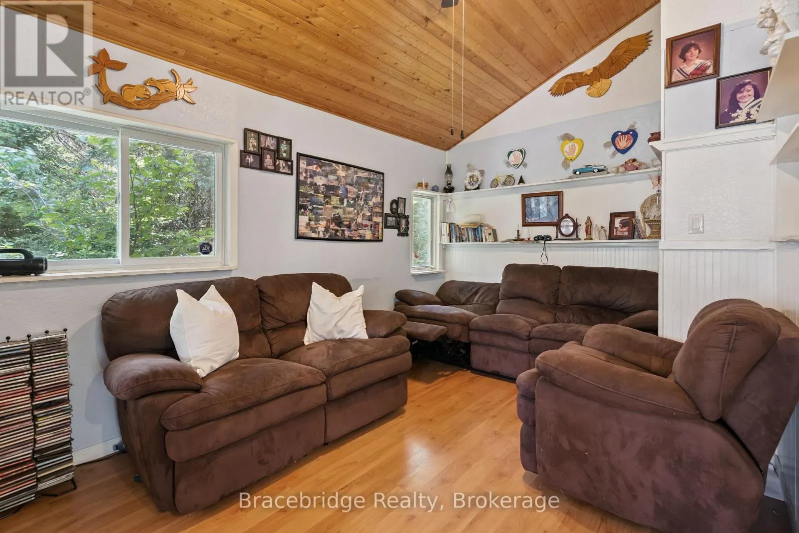 1100 COLONY ROAD