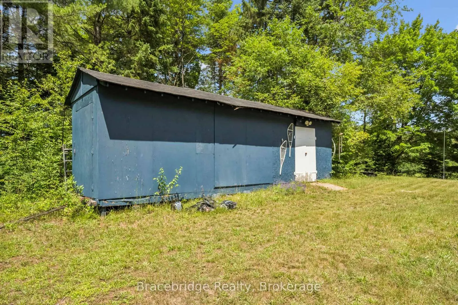 1100 COLONY ROAD