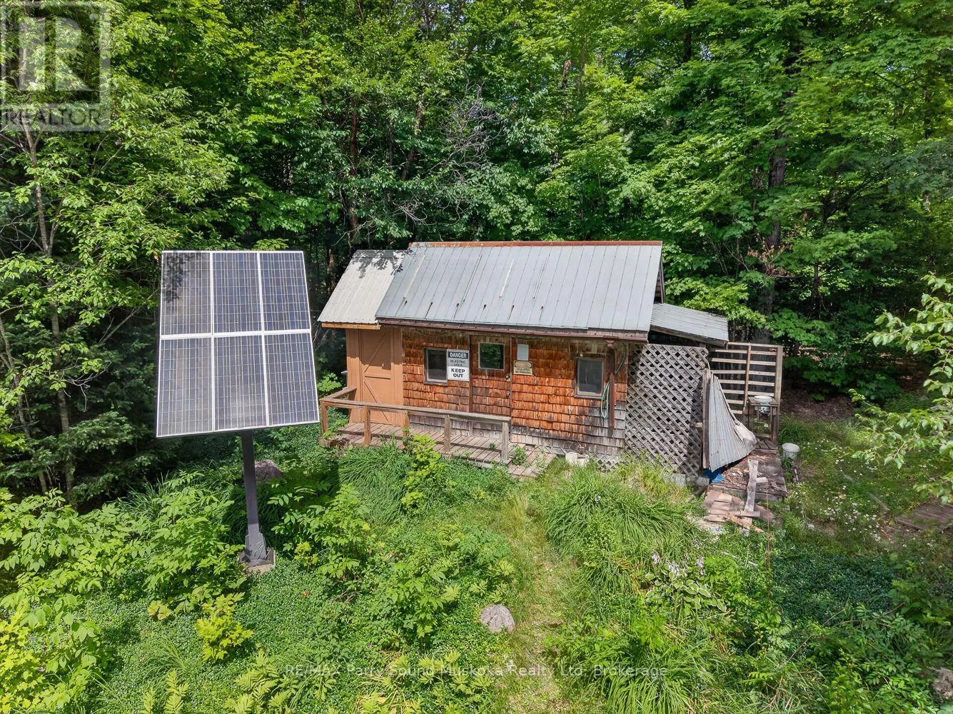 32 SHADY MAPLE TRAIL