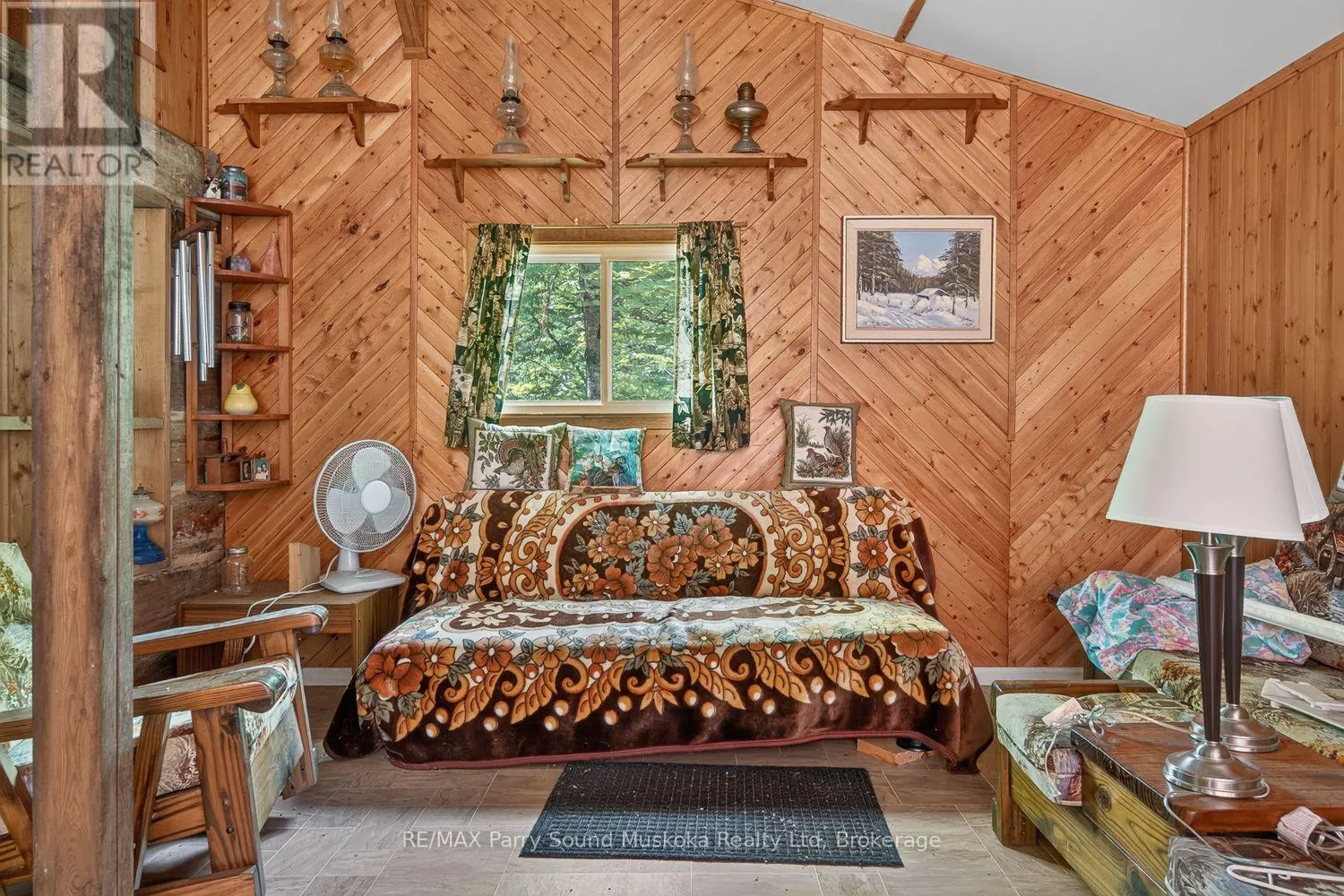 32 SHADY MAPLE TRAIL