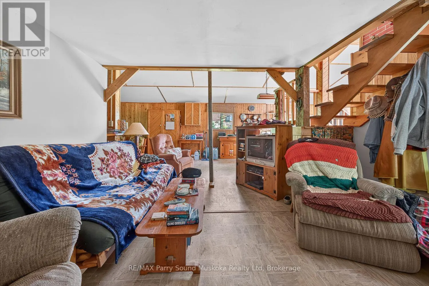 32 SHADY MAPLE TRAIL
