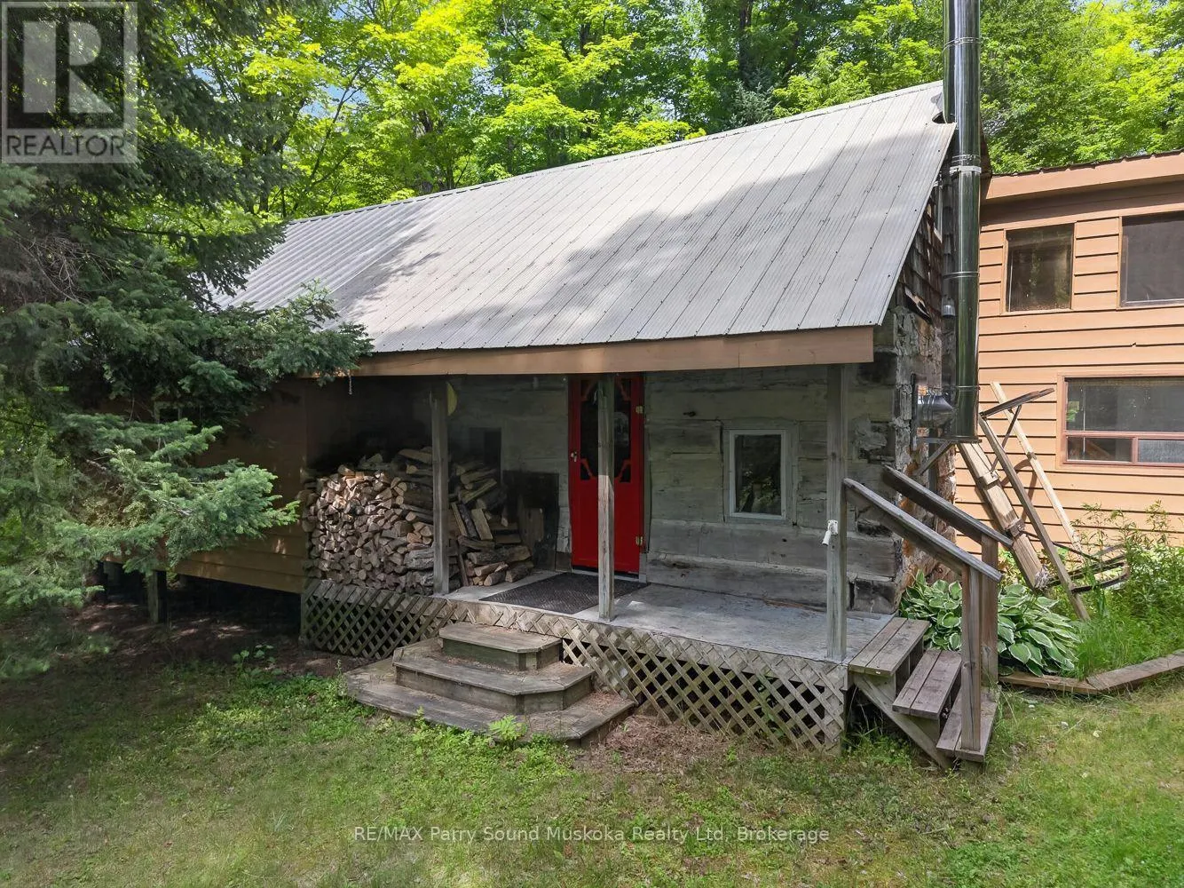 32 SHADY MAPLE TRAIL
