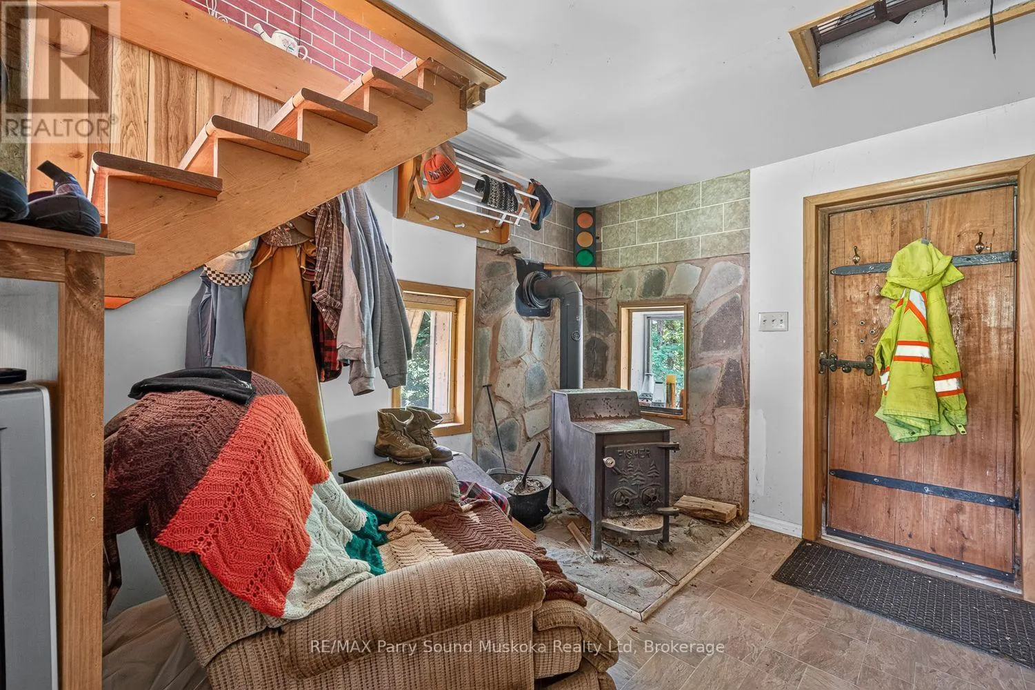 32 SHADY MAPLE TRAIL