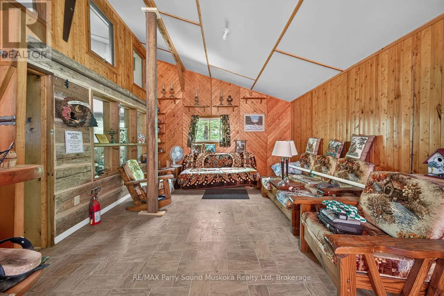 32 SHADY MAPLE TRAIL