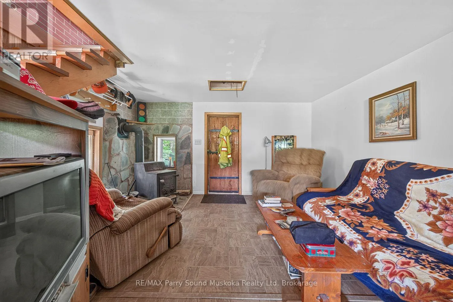 32 SHADY MAPLE TRAIL