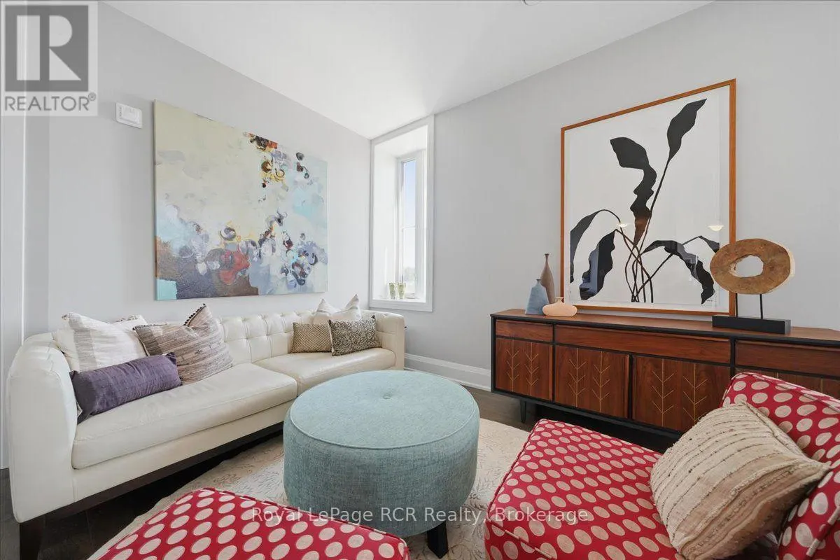 501 - 80 9TH STREET E #501
