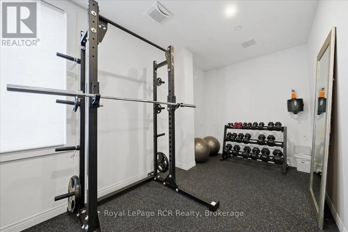 501 - 80 9TH STREET E #501