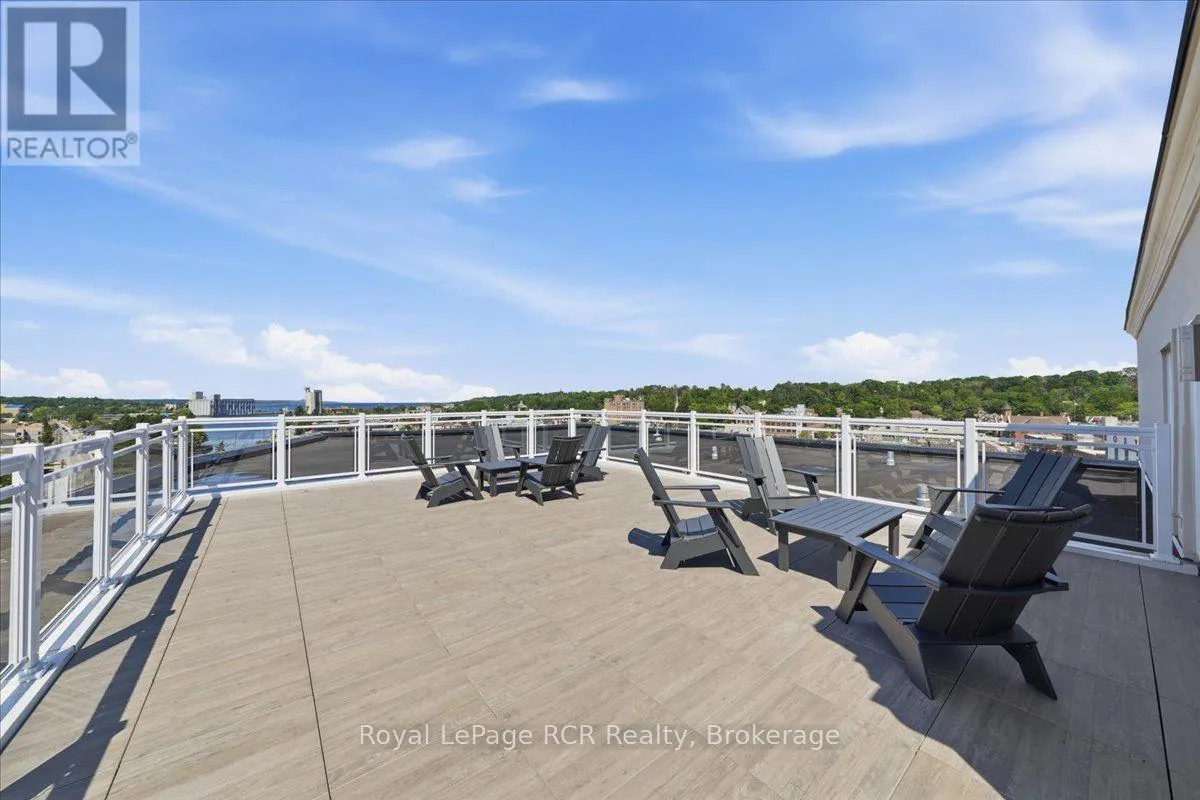 501 - 80 9TH STREET E #501