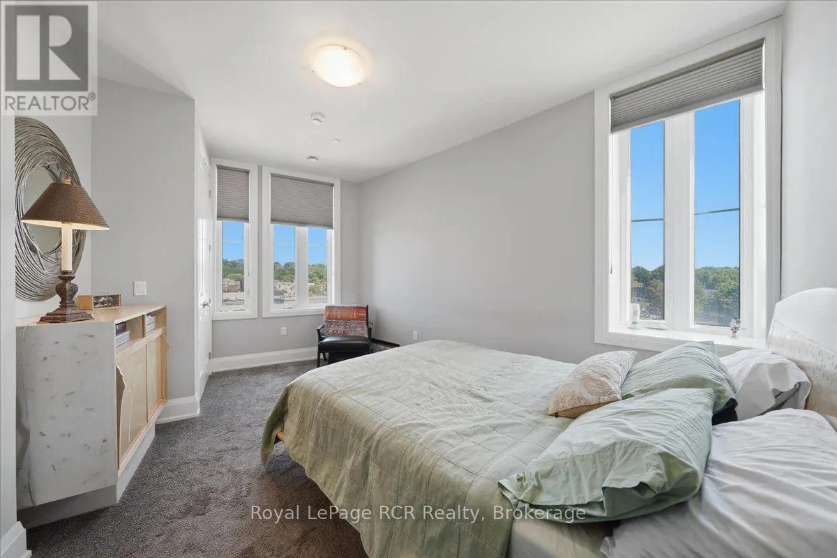 501 - 80 9TH STREET E #501