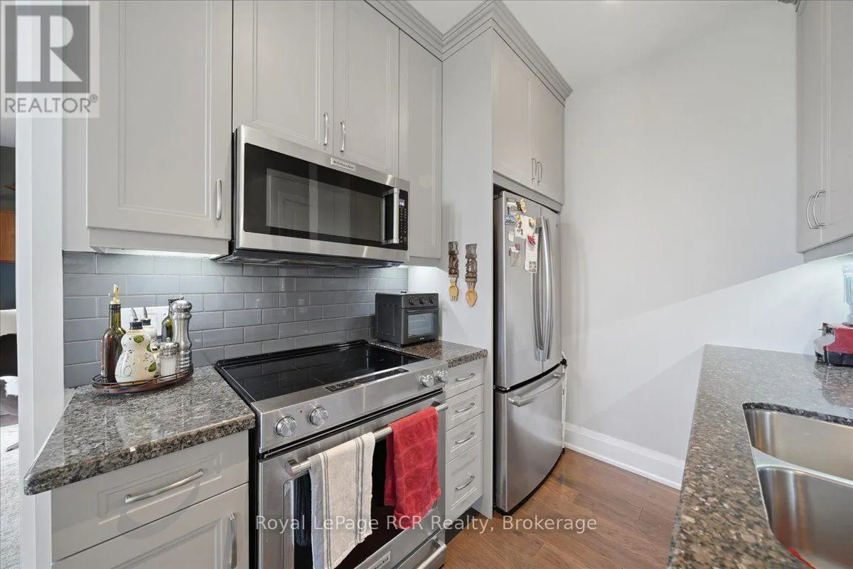 501 - 80 9TH STREET E #501