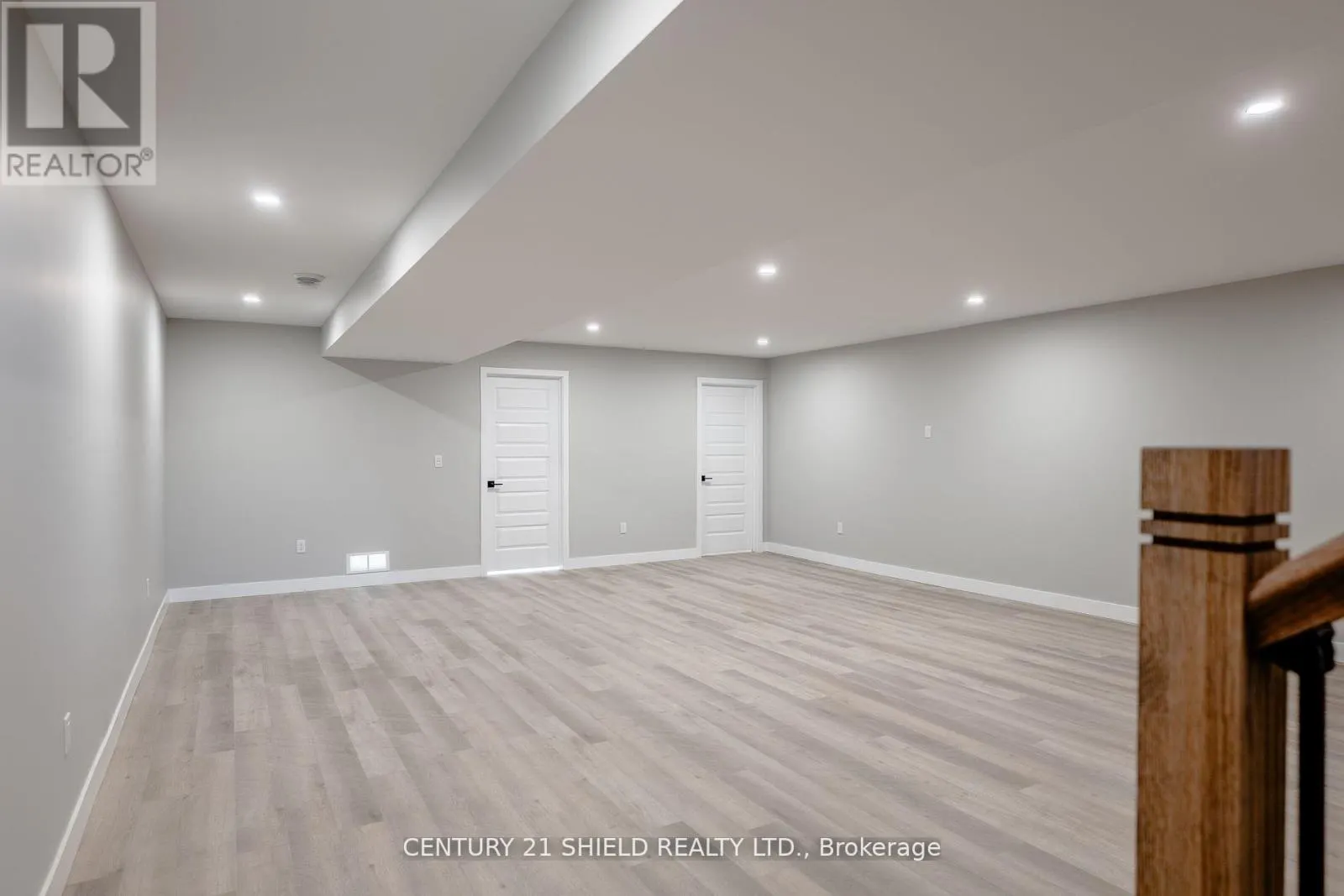 22 ERINDALE LANE