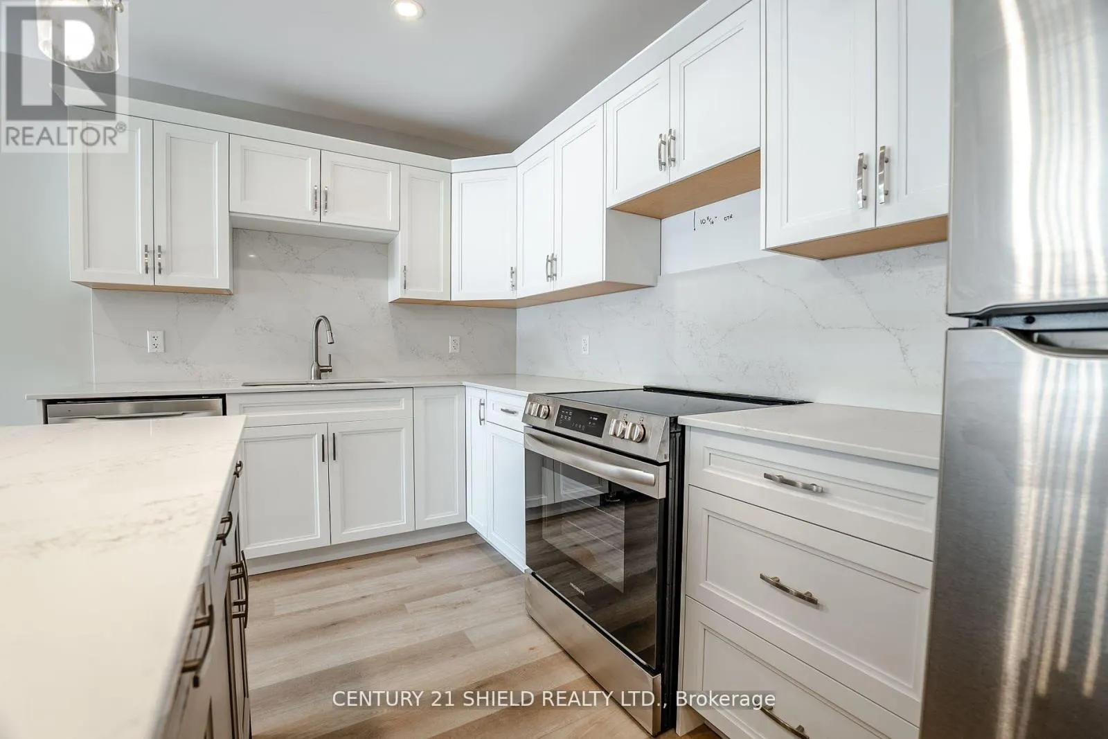 22 ERINDALE LANE