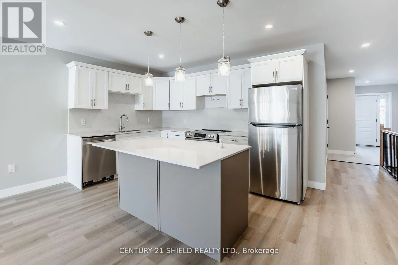 22 ERINDALE LANE
