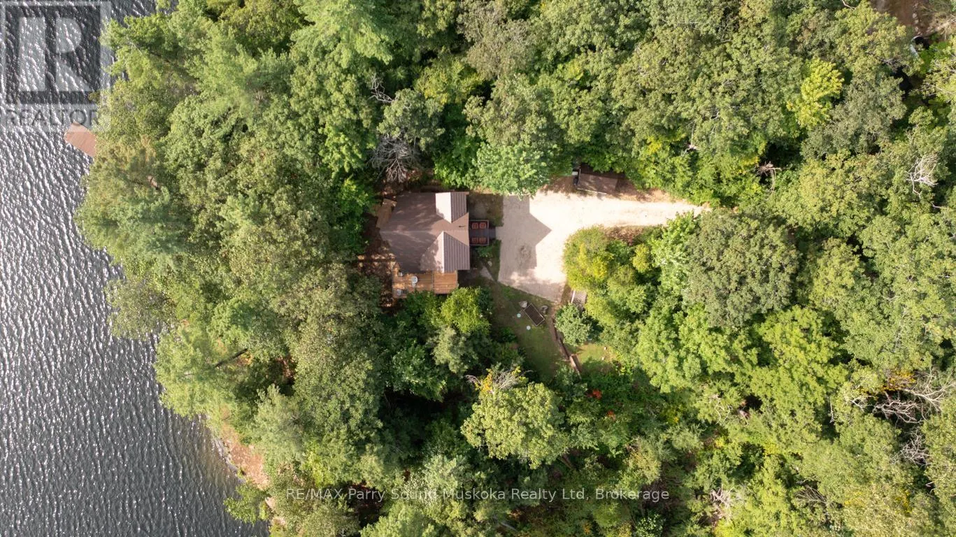 32A STERNER DRIVE