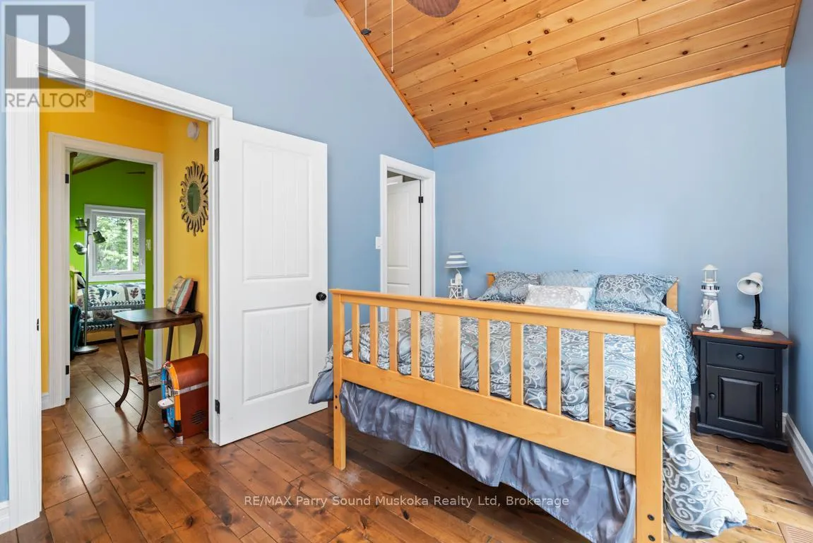 32A STERNER DRIVE