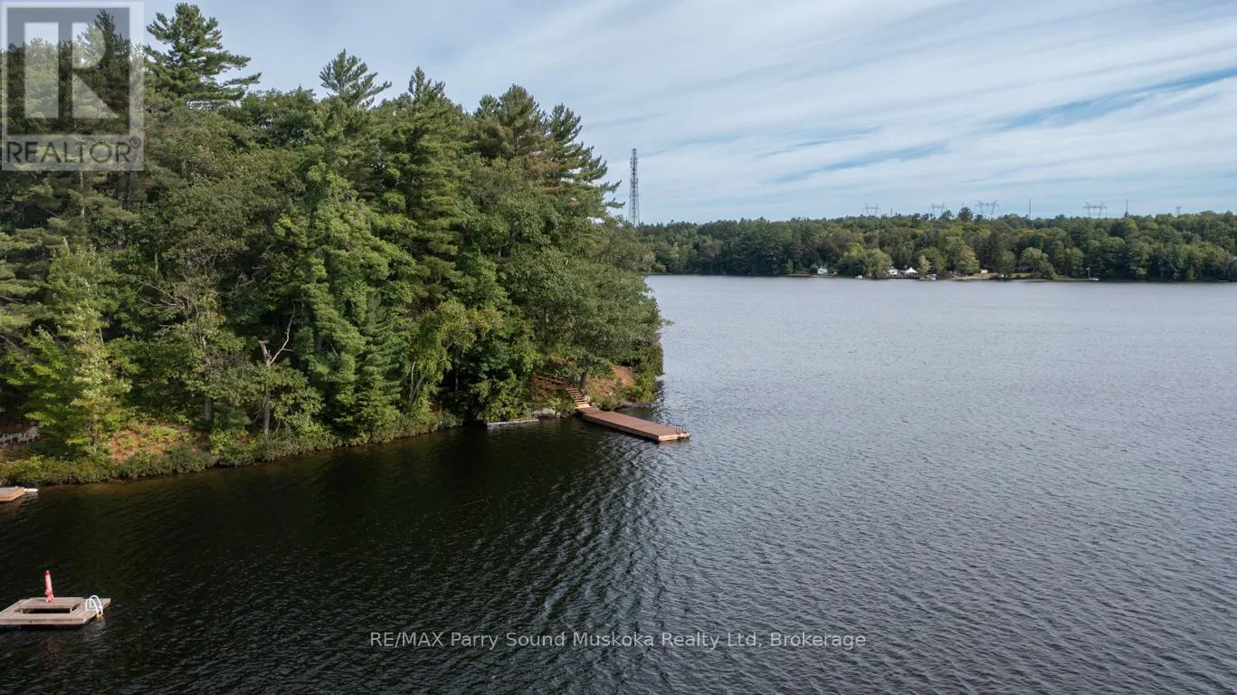 32A STERNER DRIVE