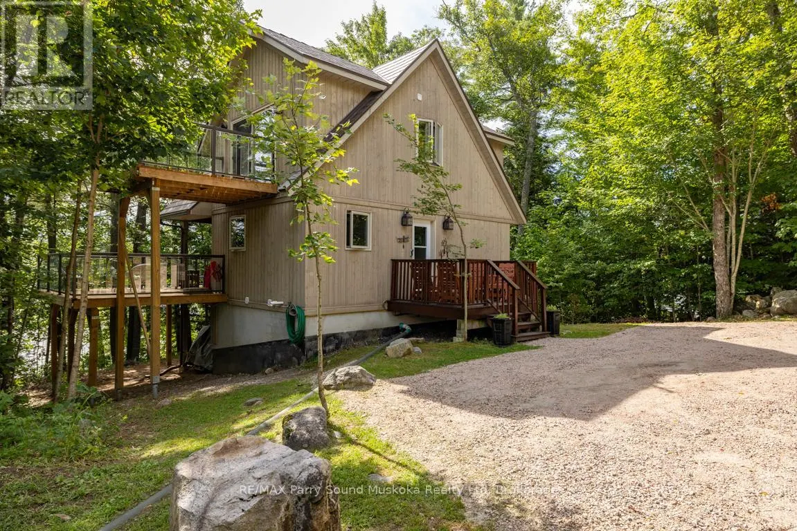 32A STERNER DRIVE