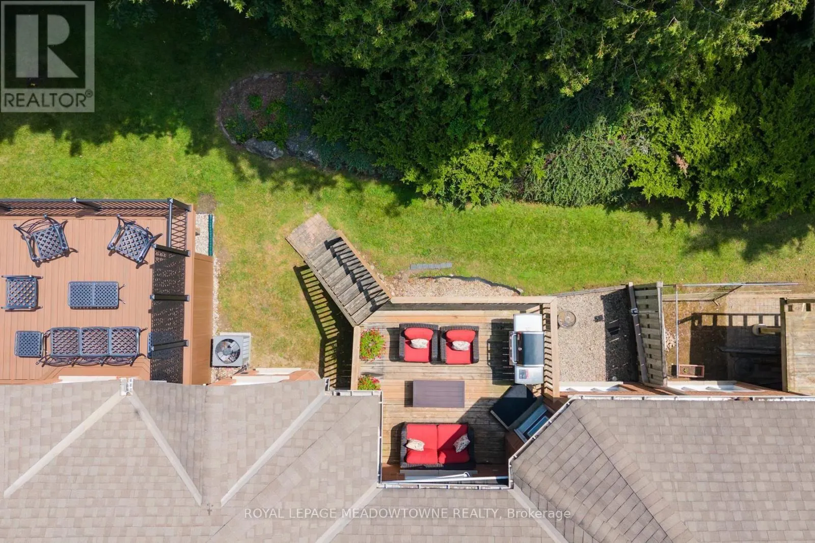 12 FAIRWAY LANE