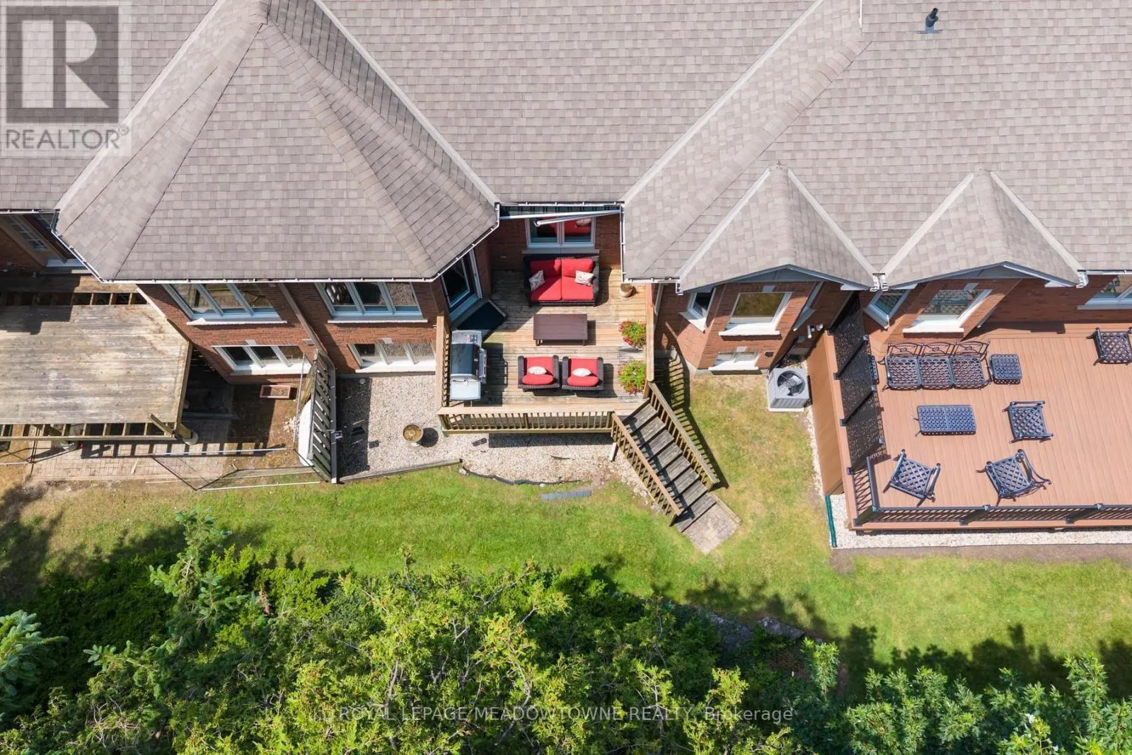 12 FAIRWAY LANE