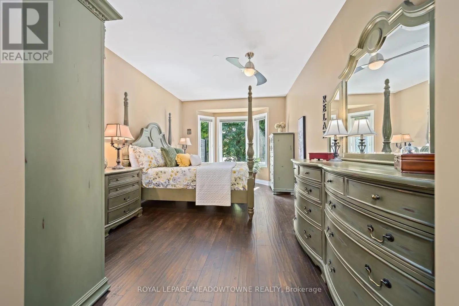 12 FAIRWAY LANE