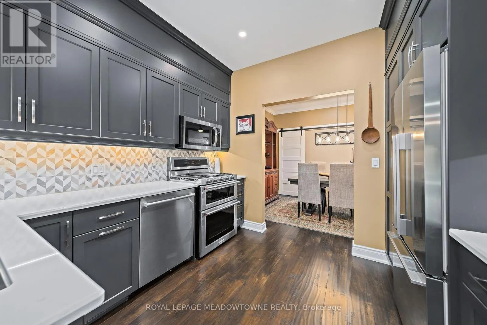 12 FAIRWAY LANE