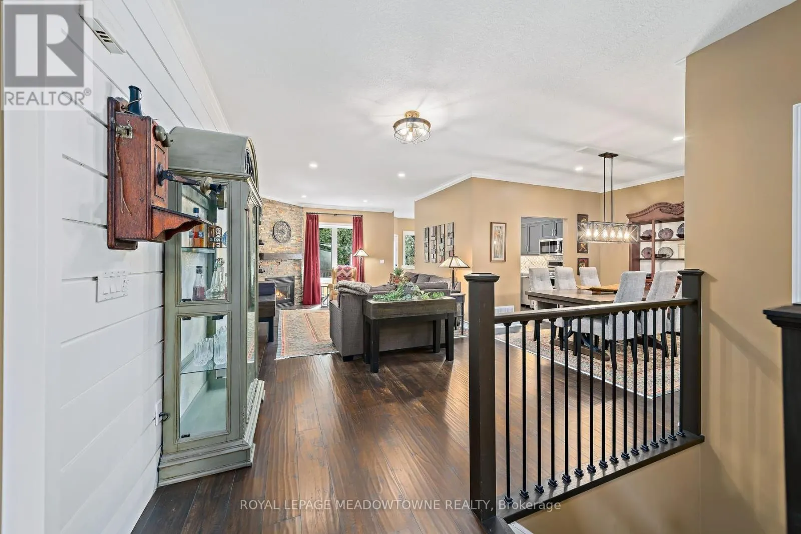 12 FAIRWAY LANE