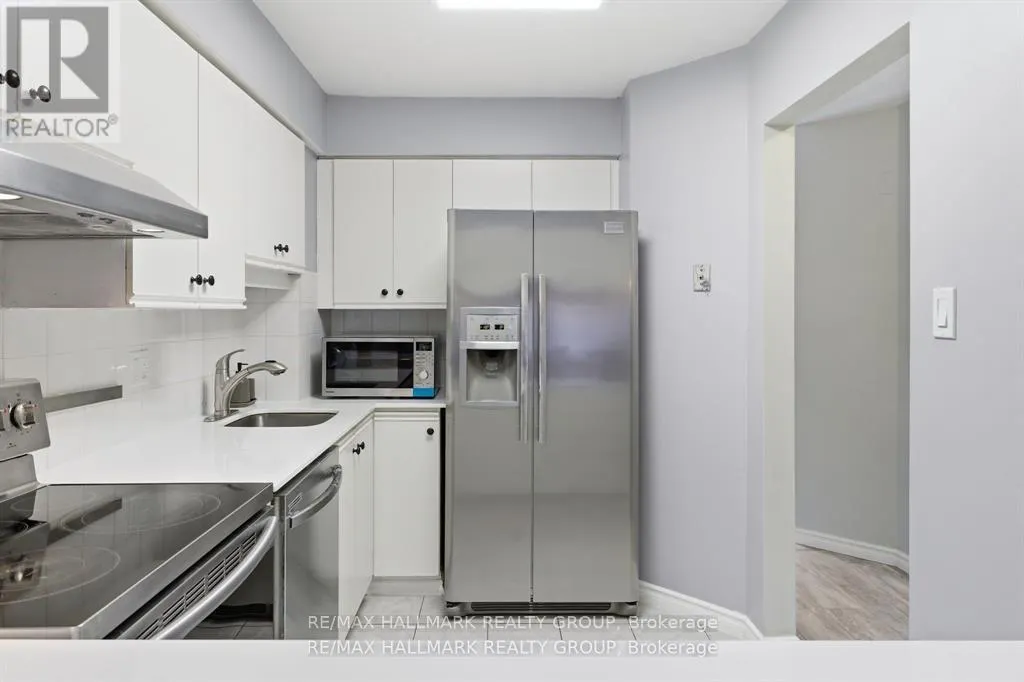 3 - 390 BRISTON PRIVATE