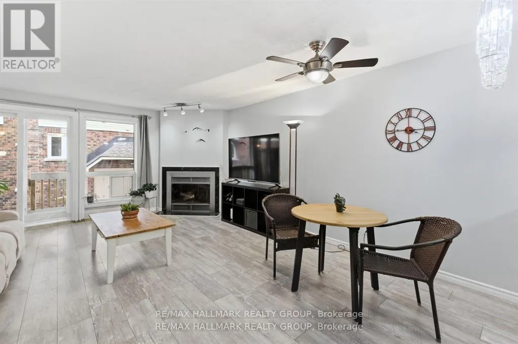 3 - 390 BRISTON PRIVATE