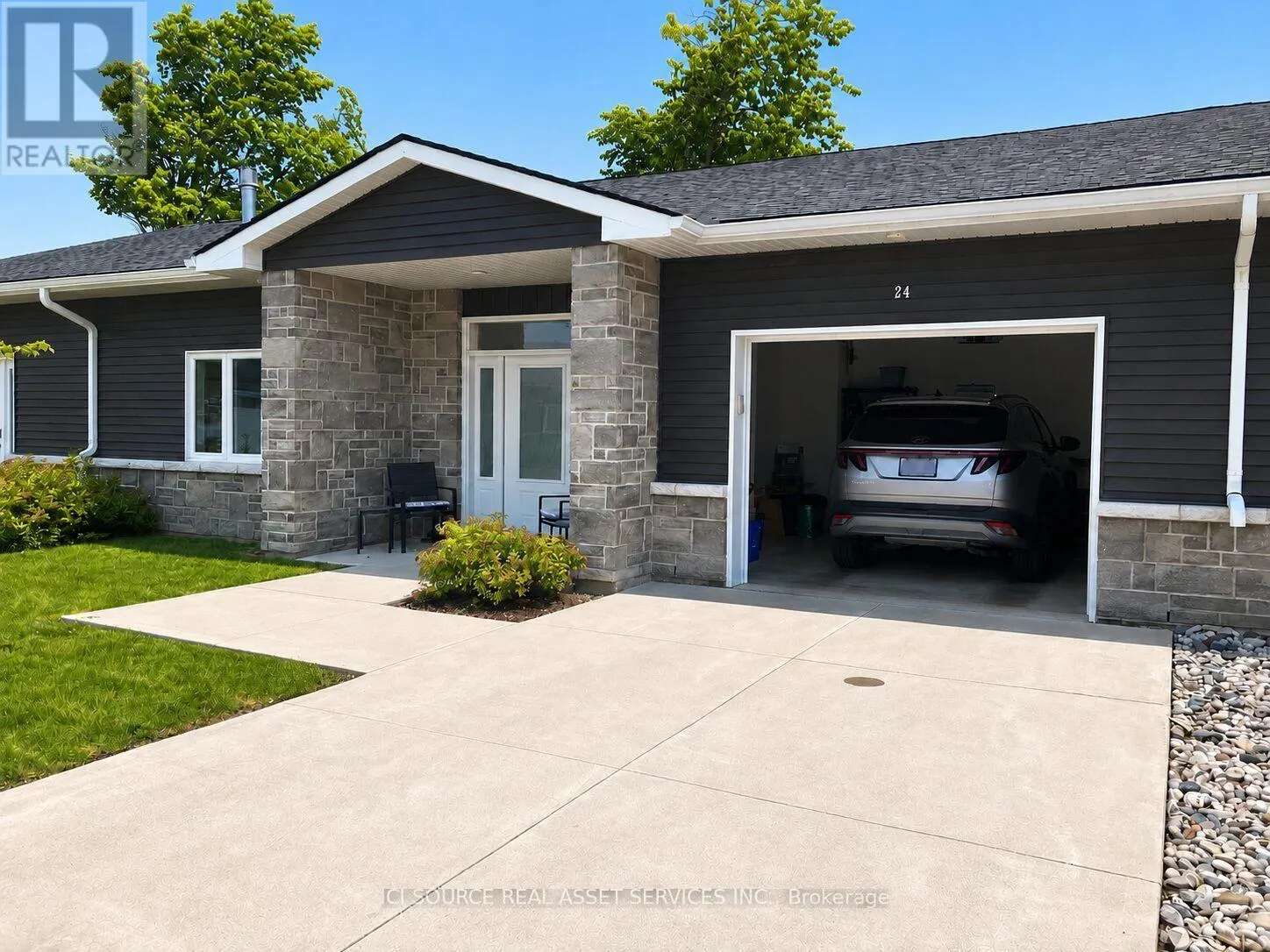 24 - 2380 9TH AVENUE E