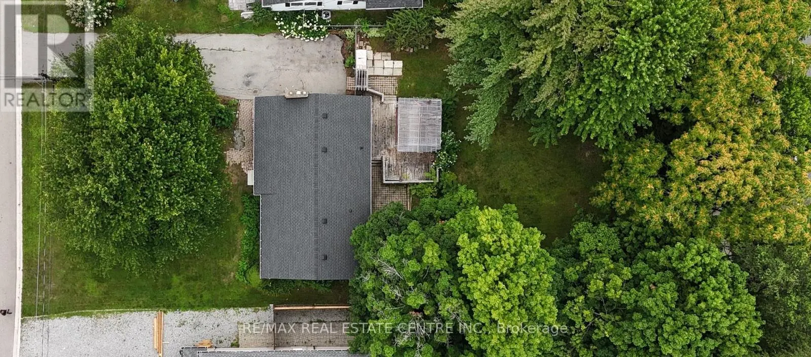 15 MILLER DRIVE