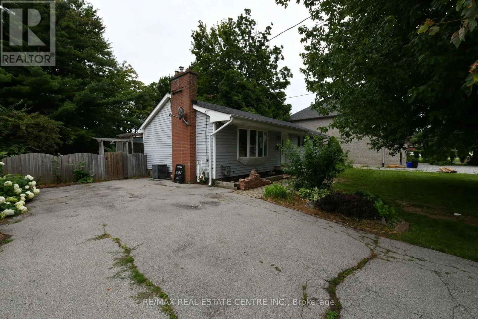 15 MILLER DRIVE