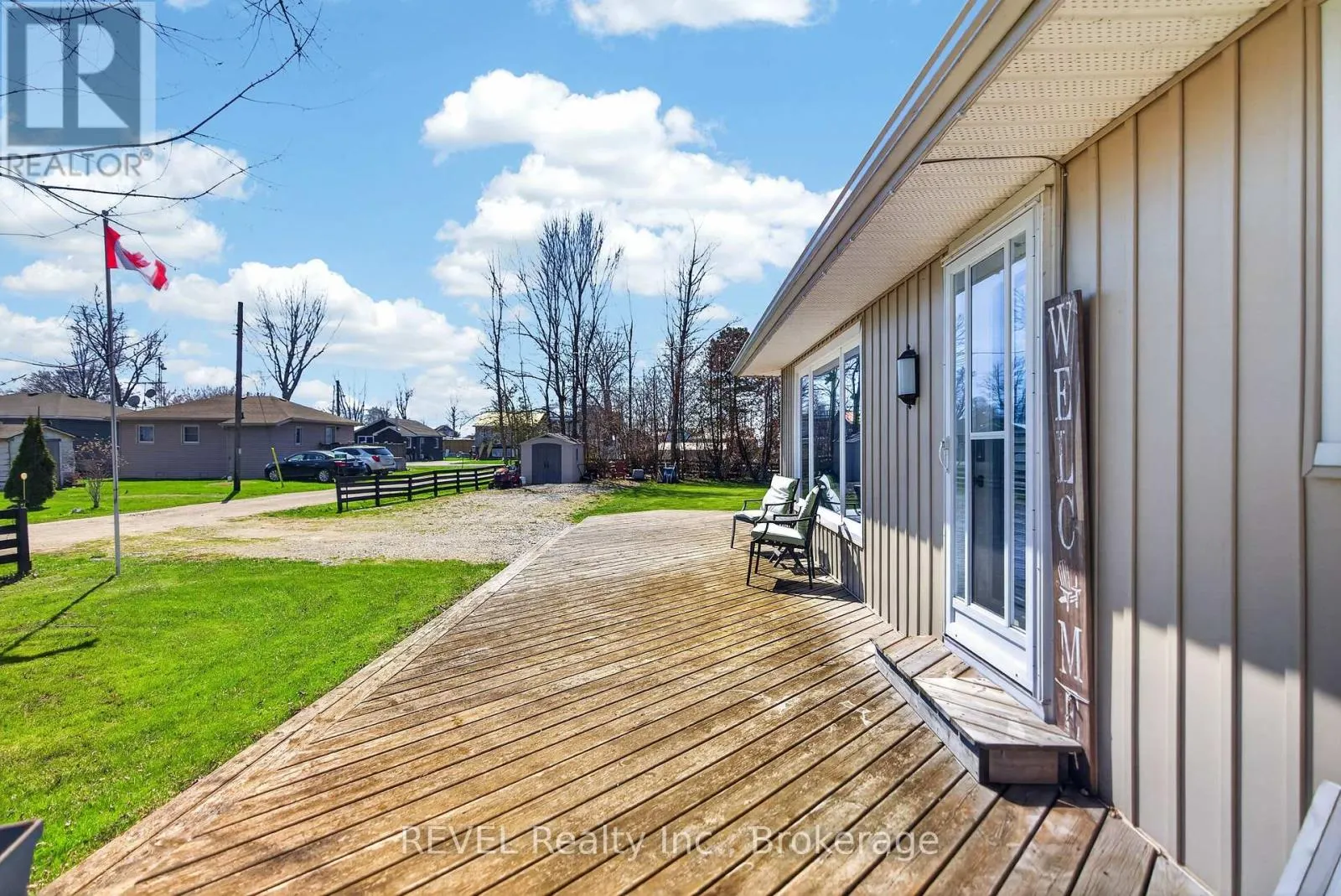 11 WALTER DRIVE