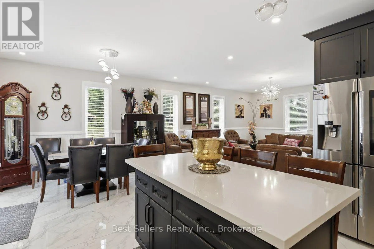 1 - 56 FLORENCE STREET W