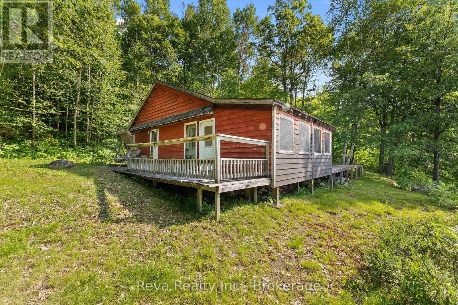 743 BAPTISTE LAKE NORTH SHORE
