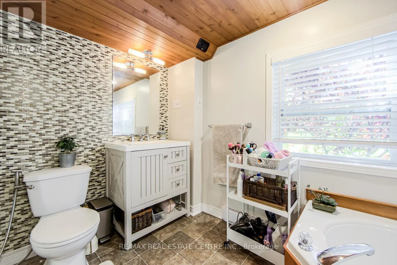 9438 WELLINGTON RD 42 ROAD