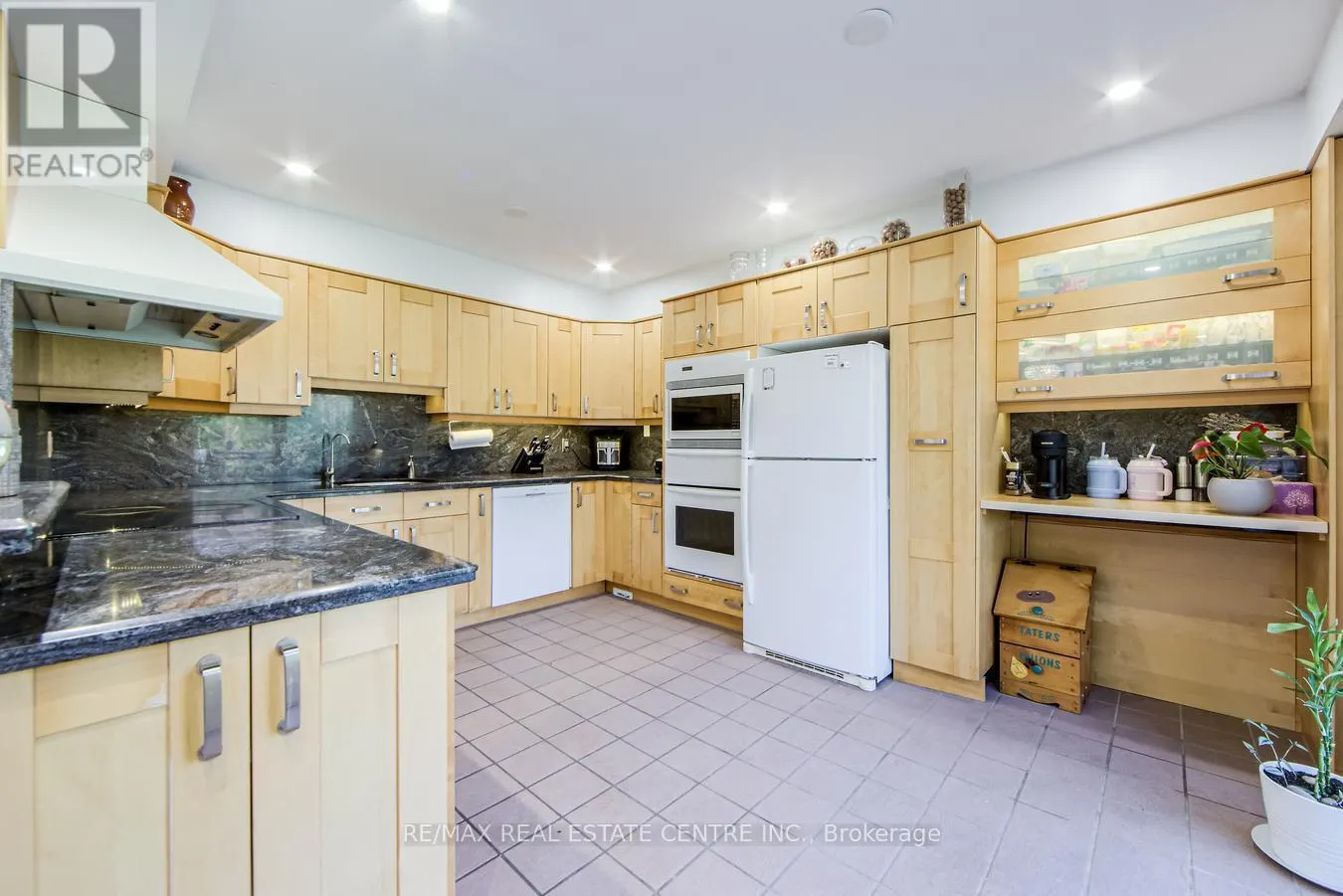 9438 WELLINGTON RD 42 ROAD