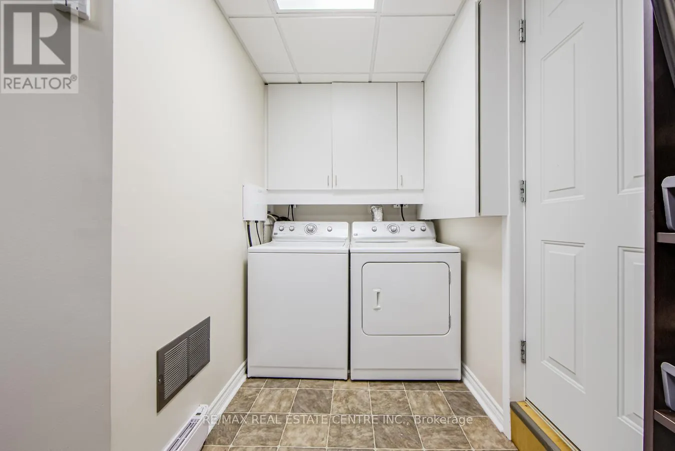 9438 WELLINGTON RD 42 ROAD