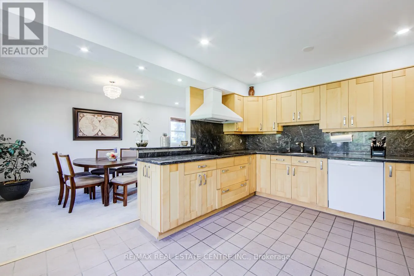 9438 WELLINGTON RD 42 ROAD
