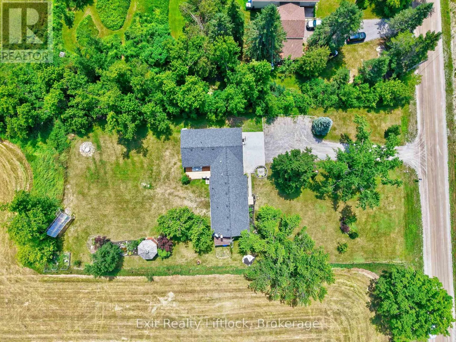 81 FOURTH LINE DUMMER ROAD S