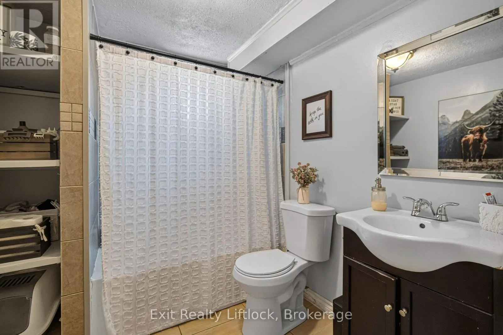 81 FOURTH LINE DUMMER ROAD S