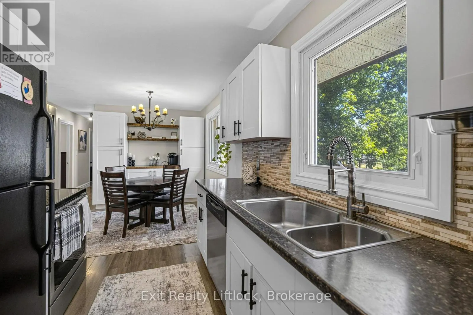 81 FOURTH LINE DUMMER ROAD S