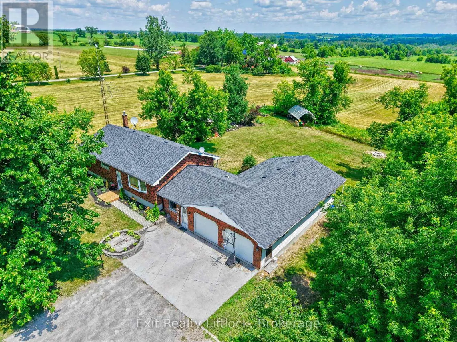 81 FOURTH LINE DUMMER ROAD S