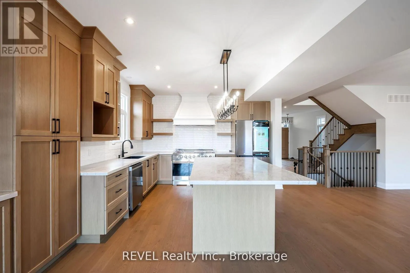 1186 UPPERS LANE