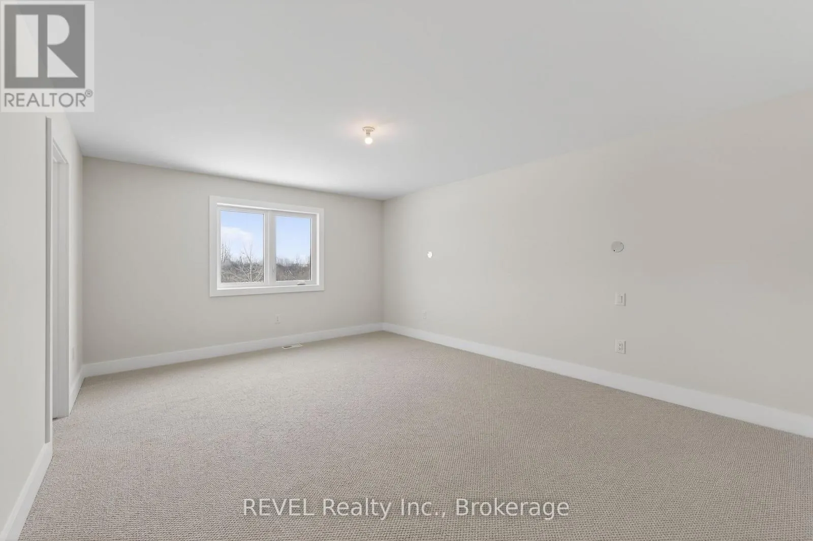 22 ANCHOR ROAD